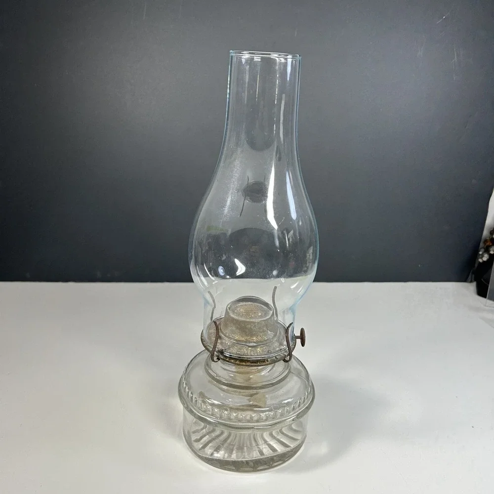 Vintage Tall Clear Indoor Glass Chimney Kerosene Oil Lamps round Base